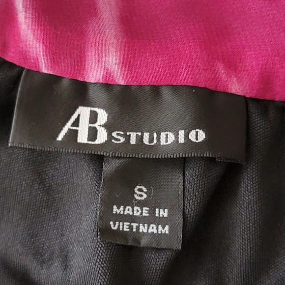 AB Studio printed sleeveless scoop neck top size small - Picture 4 of 6